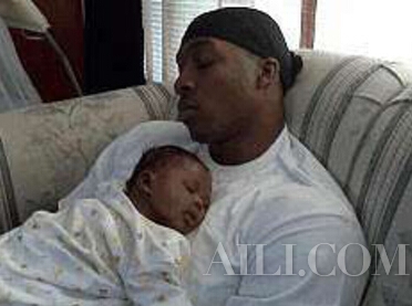 情婦成群私生子遍地 NBA狀元被逼破產