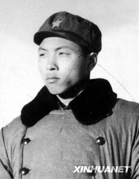 在內蒙古生產建設兵團時的周開國(1971年攝)。